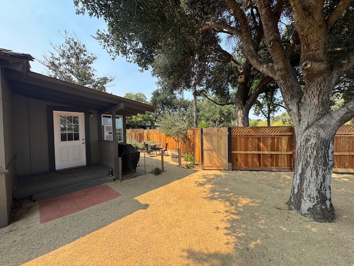 Lavender Carriage House