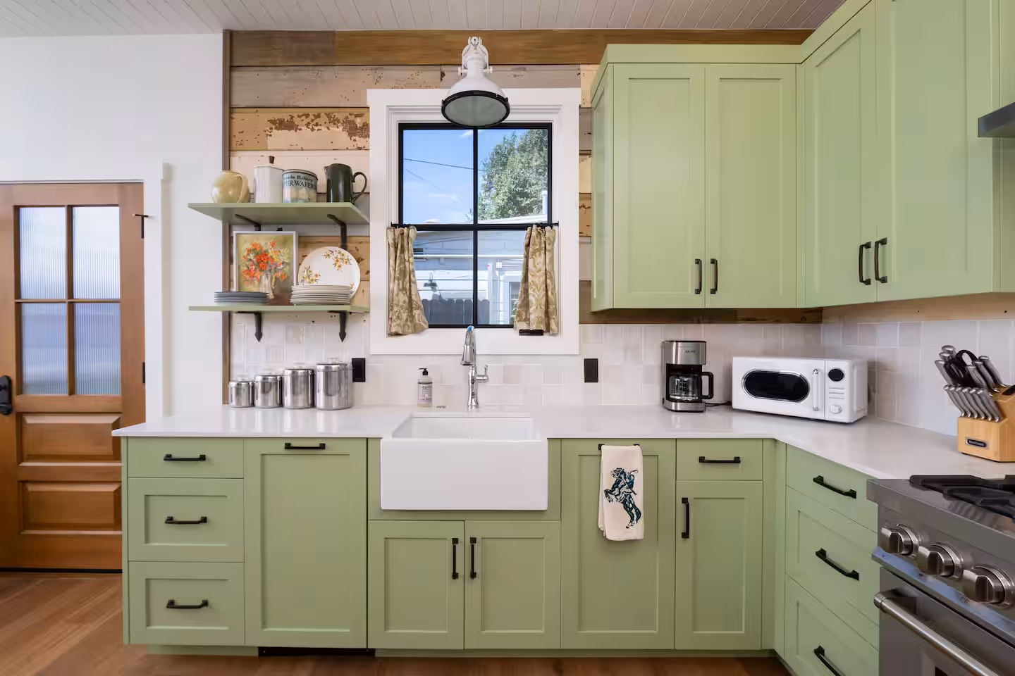 Olive Suite